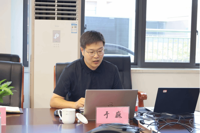 中車(chē)戚墅堰機(jī)車(chē)車(chē)輛工藝研究所一行來(lái)我院調(diào)研交流輕合金技術(shù)開(kāi)發(fā)